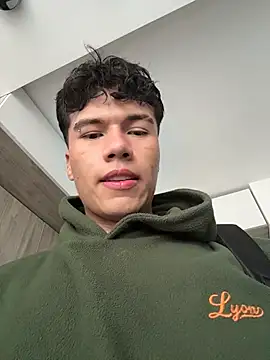 Logan_smith1 Live Webcam on Stripchat