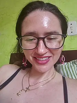 Webcam Model (Linda_Hot13)  is live.Free join now!