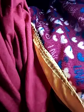 Pinki_thakur_1