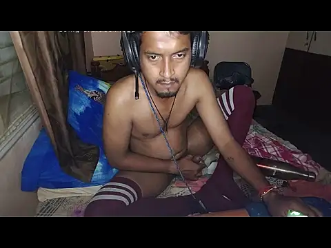Sexypavi09