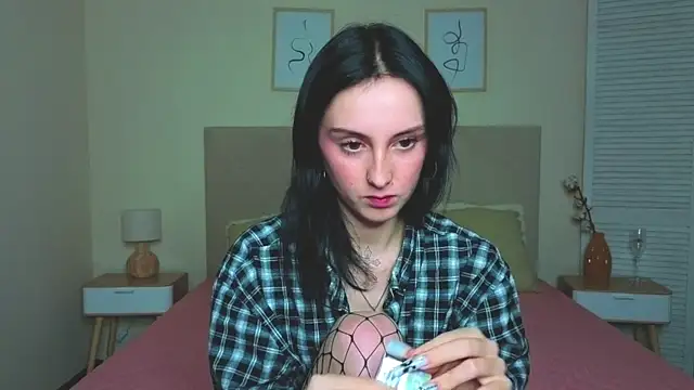 Little_moly999