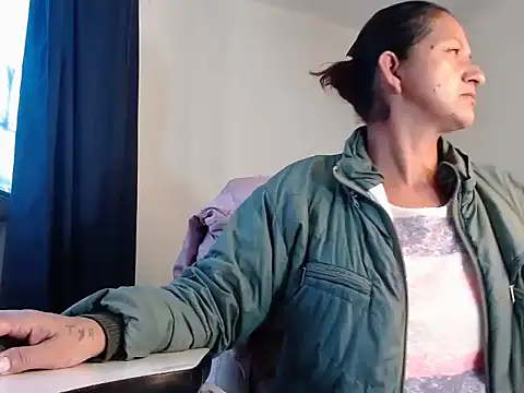 Lucy_Squirt69