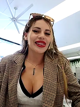 Misscata1106