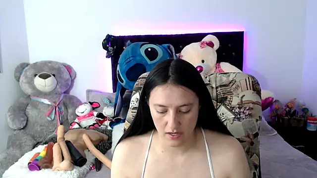 Lorenahot_06