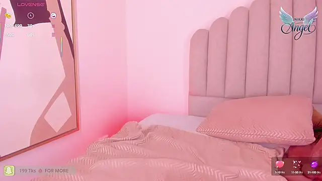 Nikki_Angel_