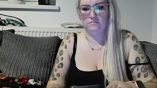 Sizzling_Indie36