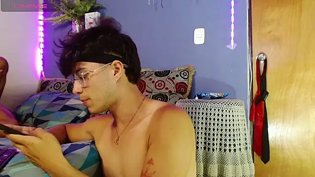 COUPLEHOTTDF