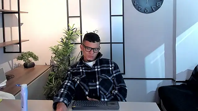 MrJustin_