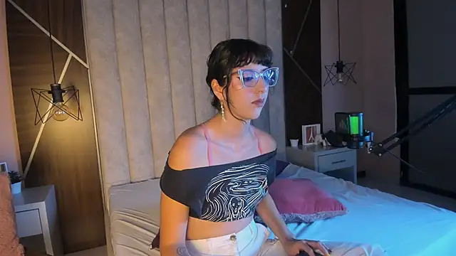 Bellaa_Cherry