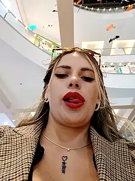 Webcam Model (Misscata1106)  is live.Free join now!