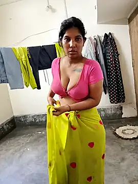 Hotty-Moni