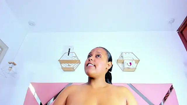 nahomygrey_