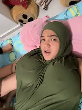 sweetmuslim01 Live Webcam on Stripchat