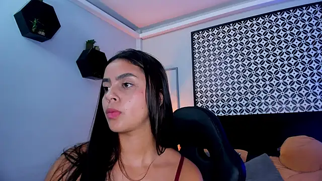 Bella_walker_