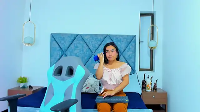 Honey_Anny_
