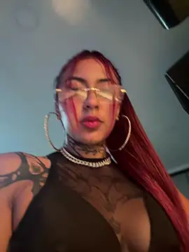 Webcam Model (Kuromi_LS)  is live.Free join now!