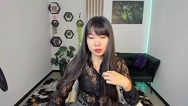 lunapurrr - LunaPurrr's free webcam - UK Sex Cams
