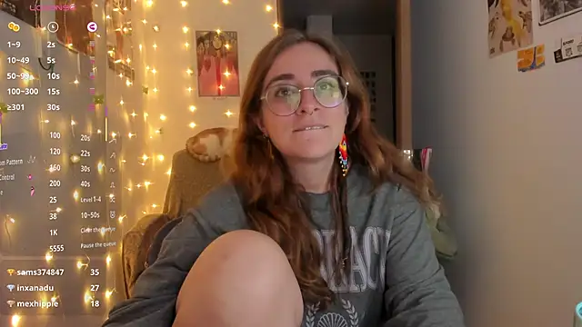 linda_giggle