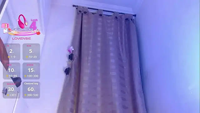 zora_blue777