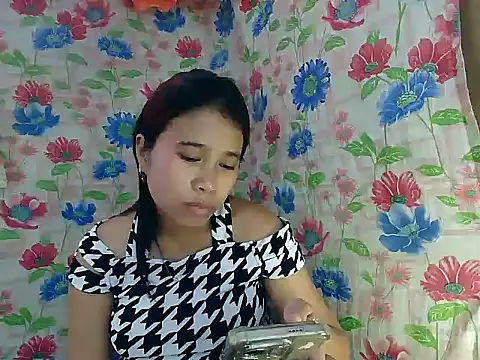 Pinay_Skinny18