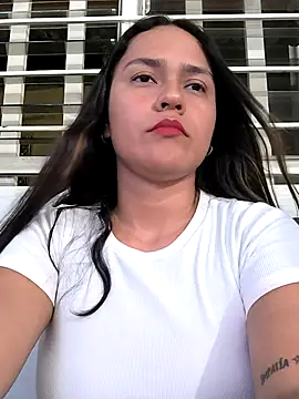 Nadia_hasbun