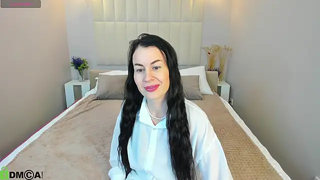 Stella_Leon