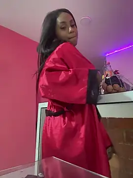 AlisonHoot69