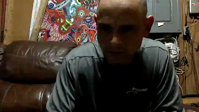 Buffshagswell's Stripchat show and profile