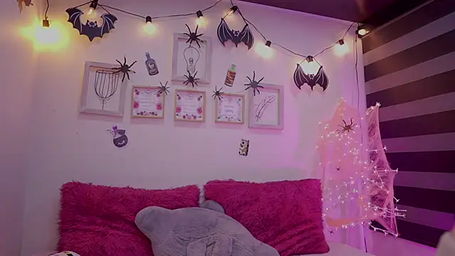 Lana_Dreams_