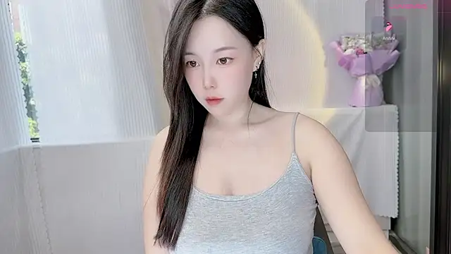 Bella_Ava