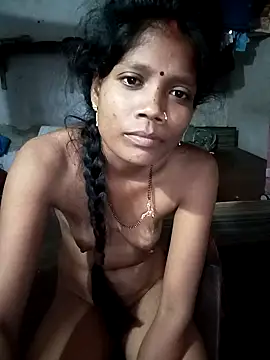 Webcam Model (SEXY-MAHI4)  is live.Free join now!