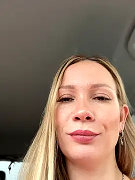 lavenderhot - LavenderHot's free webcam - UK Sex Cams