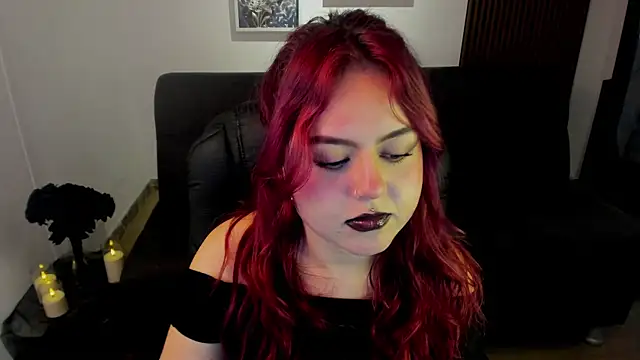 crimson_tati_