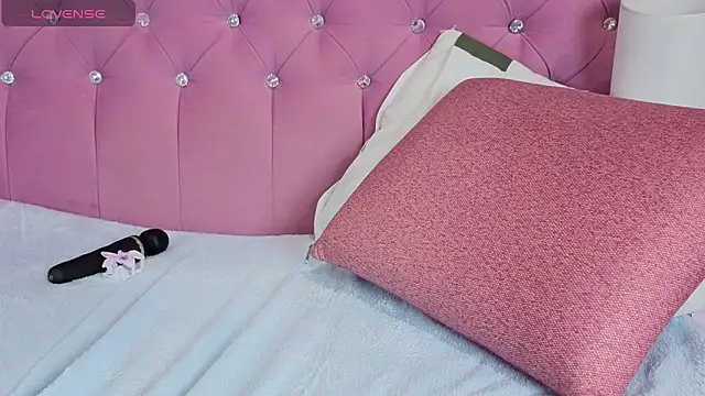 Samantha_Collen