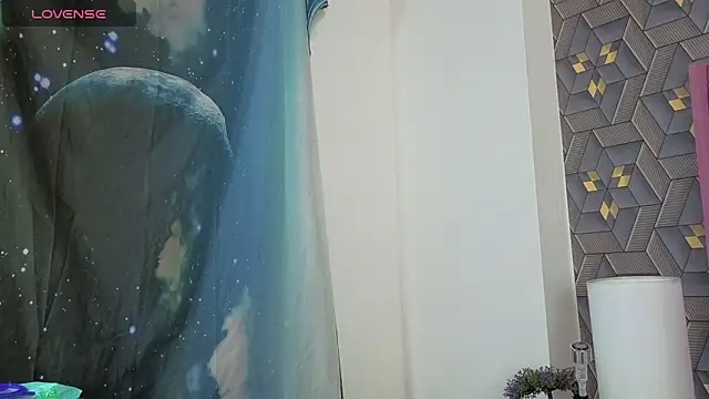 Samantha_Collen