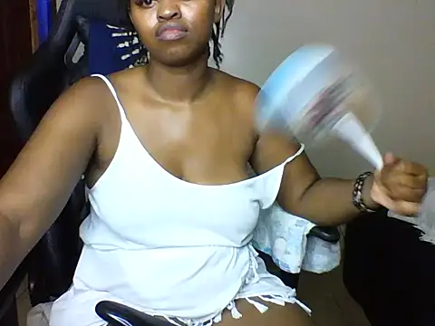 Candii_wet_
