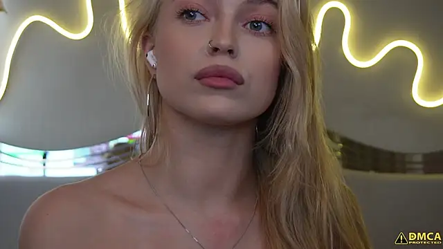 kellypeachcake