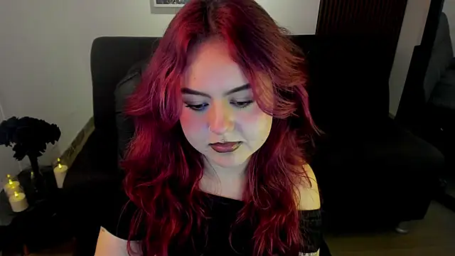 crimson_tati_