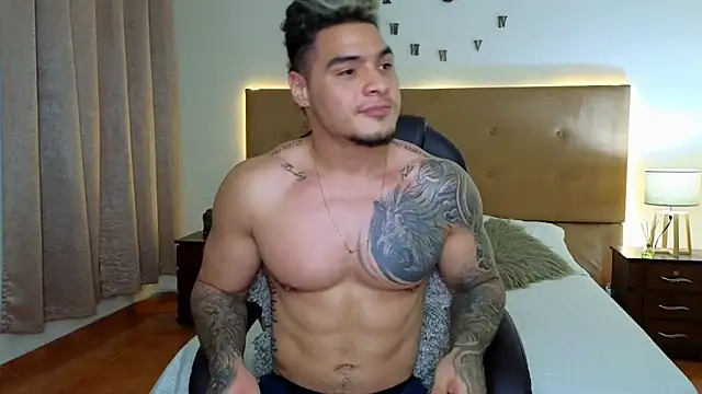 Steven_Velez