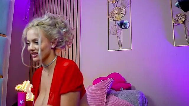 SabrinaJade
