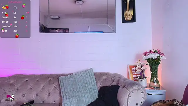 EllenaBoobs_