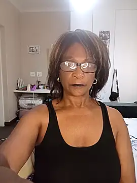 Webcam Model (Hotgrannyx)  is live.Free join now!