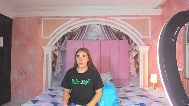 nicollexotic - NicolleXotic's free webcam - UK Sex Cams