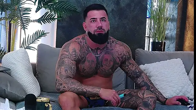 masterkingofmusclee