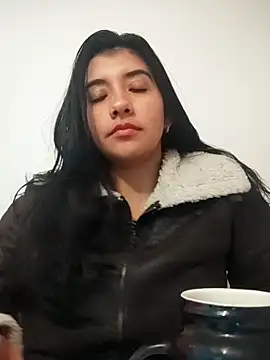 nina_moen
