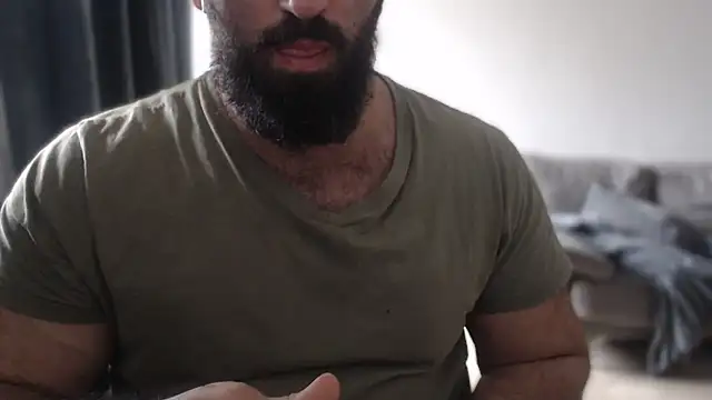 hugemachohandsome