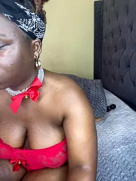 Webcam Model (DarkBerry87)  is live.Free join now!