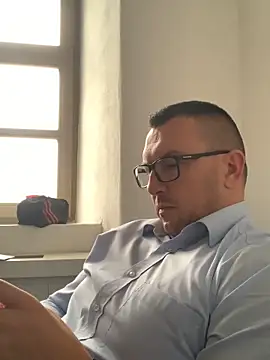 Mike8523