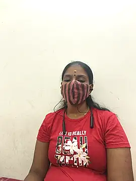 Webcam Model (Tamil_Yalini12)  is live.Free join now!