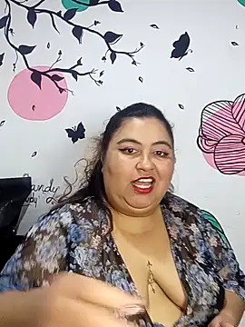 curvy_diva_